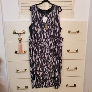 NWT DG2 Fully Lined Long Dress